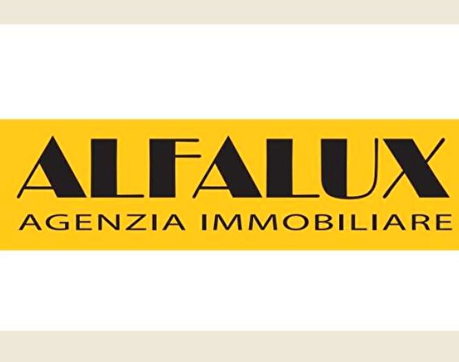 Appartamento con 5 locali in vendita in Via Giuseppe Garibaldi, Monte Roberto