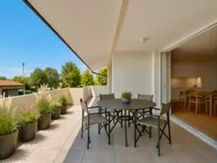 Appartamento quadrilocale in vendita in Via Rialto, Martellago