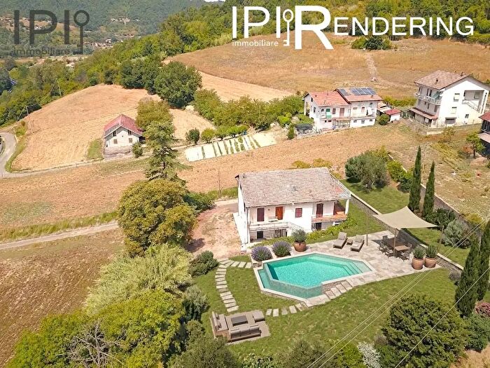 Casa con 8 locali in vendita in Teneve, Ponti
