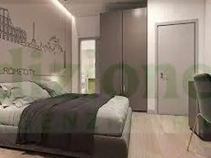 Appartamento trilocale in vendita in Via Maria Luigia, Parma