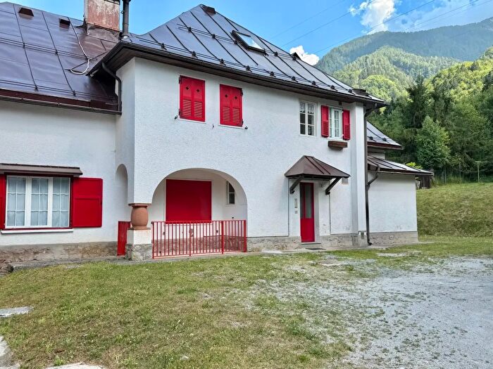 Case in Vendita e in Affitto - 2