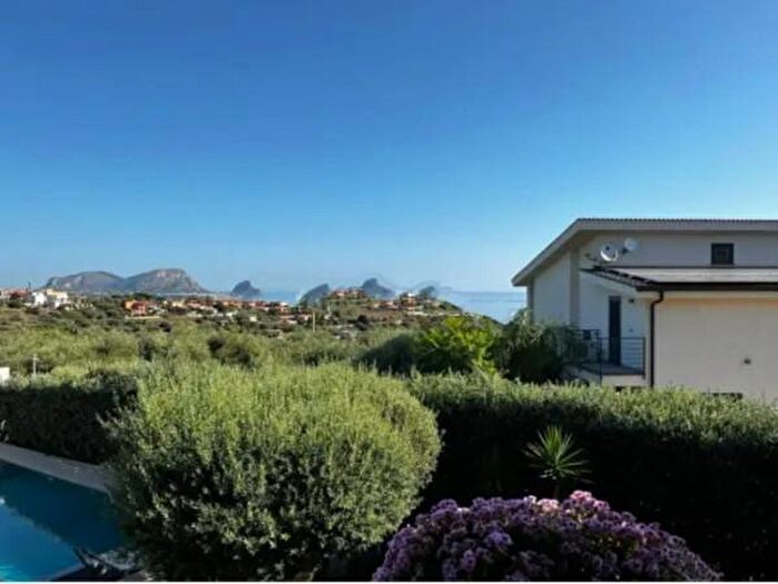 Casa con 5 locali in vendita in Via Portella Scirocco, Altavilla Milicia