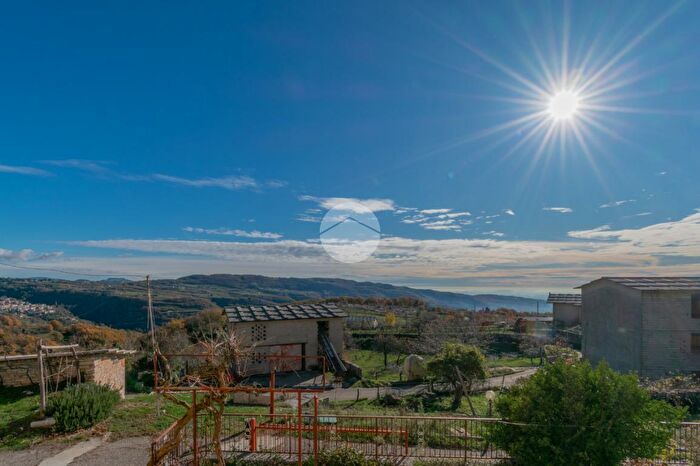 Casa con 6 locali in vendita in Via Fava, Marano Di Valpolicella