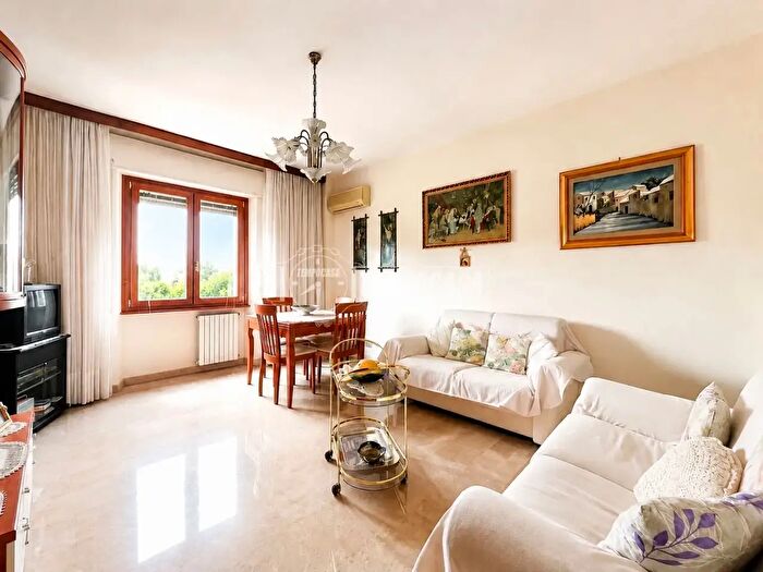 Appartamento quadrilocale in vendita in Via SantAlenixedda, Cagliari