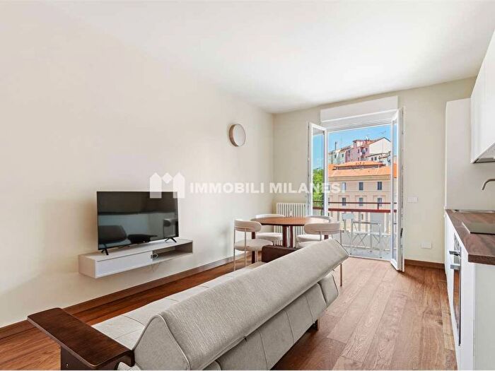 Appartamento bilocale in affitto in viale Aretusa, Gambara, Milano