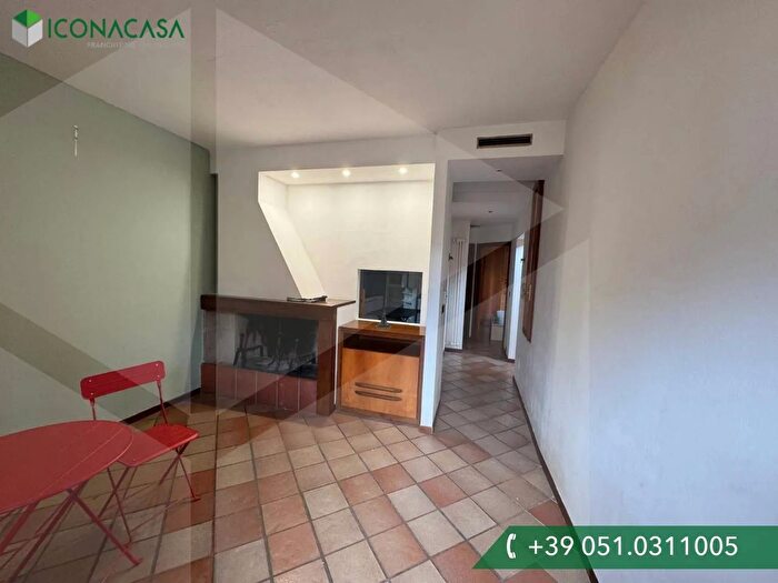 Appartamento trilocale in affitto in Via Santo Stefano, Bologna