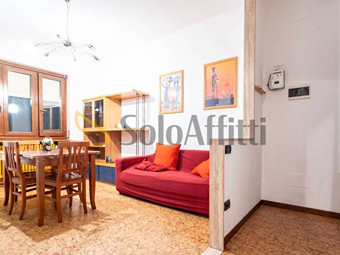 Appartamento trilocale in affitto in San Giovanni, Rho