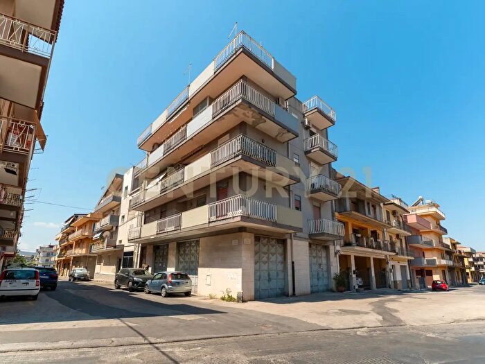 Appartamento quadrilocale in vendita in Via Salvo d'Acquisto, Lentini