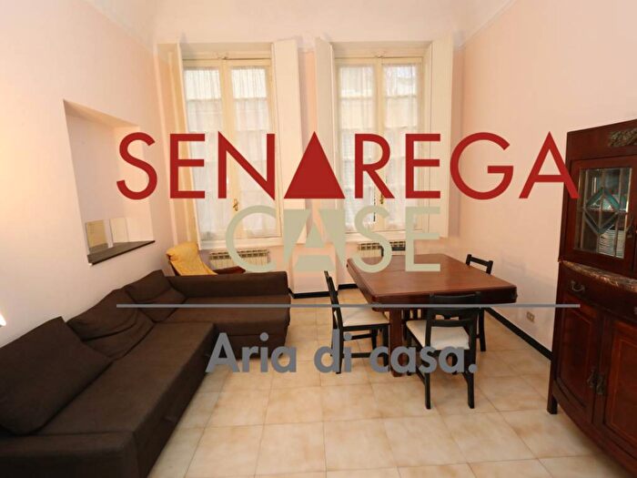 Appartamento con 5 locali in affitto in Vico dei Garibaldi, Centro Città, Genova