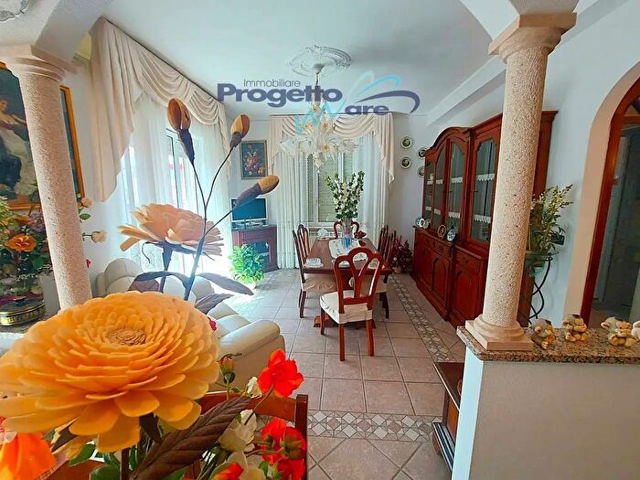 Appartamento quadrilocale in vendita in Pietra Ligure
