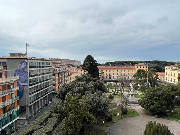 Appartamento trilocale in affitto in Via Gianfrancesco Alois, Corso Trieste, Caserta