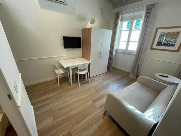 Appartamento monolocale in affitto in Via Ghibellina, SantAmbrogio, Firenze