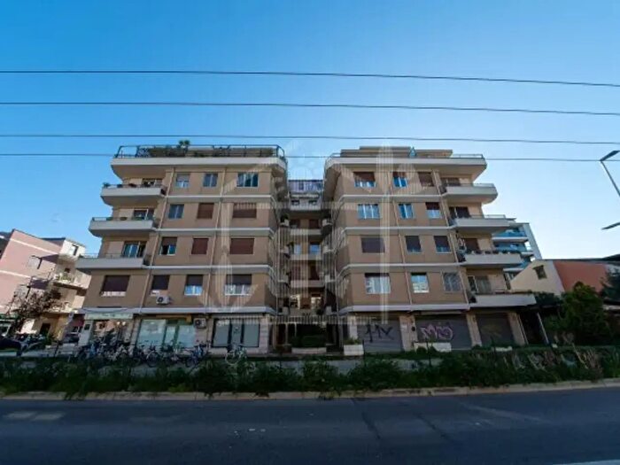 Appartamento quadrilocale in affitto in Via Camillo Benso di Cavour, Pescara