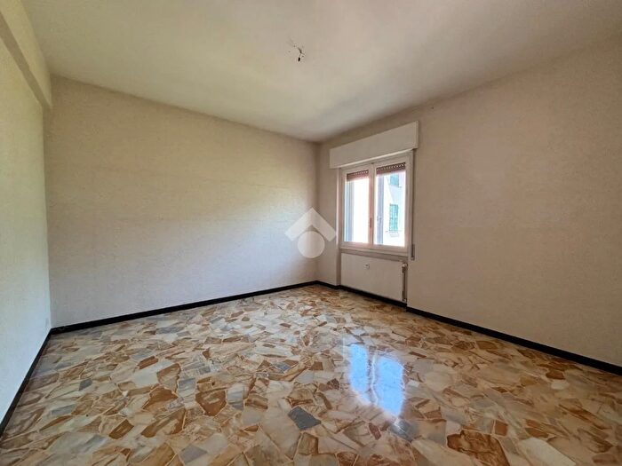 Appartamento con 5 locali in vendita in Salita Cà Cecchi, SantOlcese