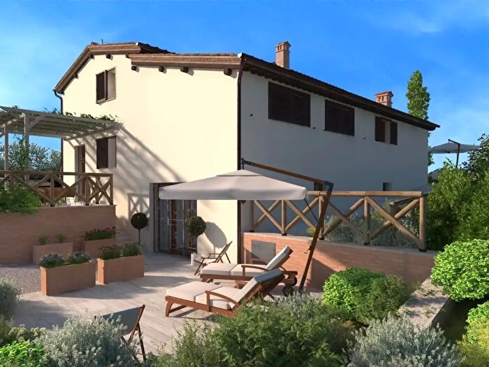 Casa con 6 locali in vendita in Le Scotte Si, Siena