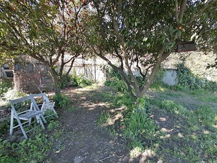 Appartamento trilocale in affitto in Via Comunale Margherita, Chiaiano, Napoli
