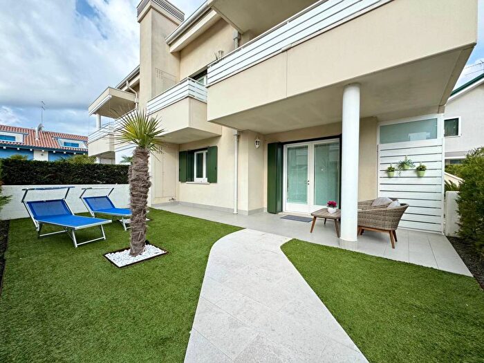 Appartamento trilocale in affitto in Via Giuseppe Meazza, Lido Centro Ovest, Jesolo