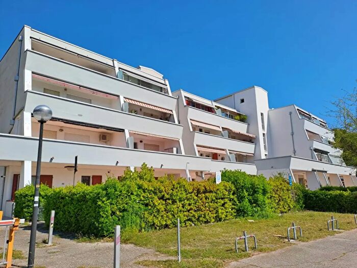 Appartamento bilocale in vendita in Via Annibale Carracci, Comacchio