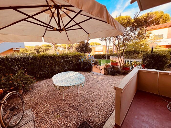 Appartamento trilocale in vendita in Bibbona