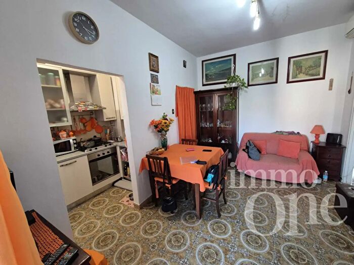 Appartamento con 5 locali in vendita in Via Corrado Dodoli, Livorno