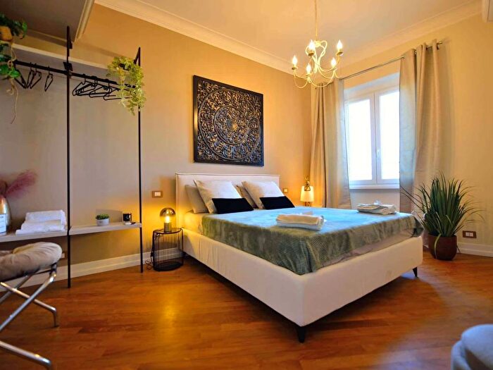 Appartamento trilocale in affitto in Via Tripoli, Africano Villa Chigi, Roma