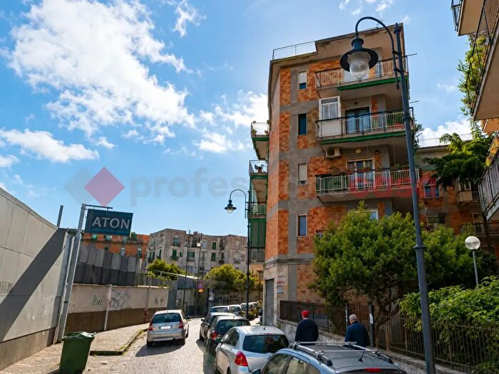Appartamento quadrilocale in vendita in Via San Cristoforo, Portici