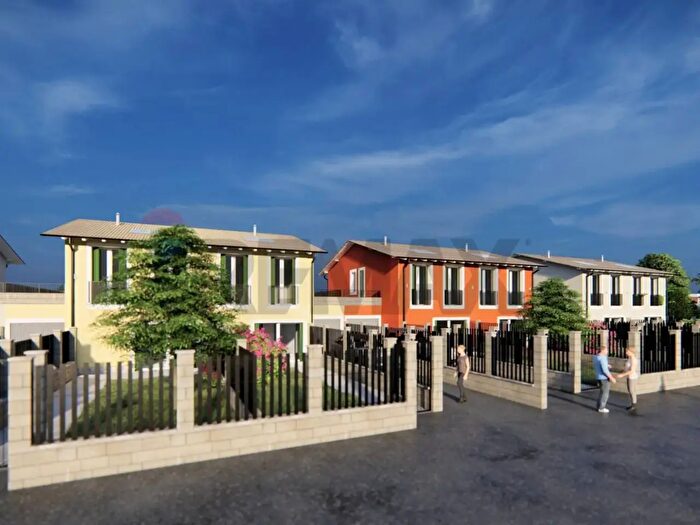 Appartamento quadrilocale in vendita in Certosa Di Pavia