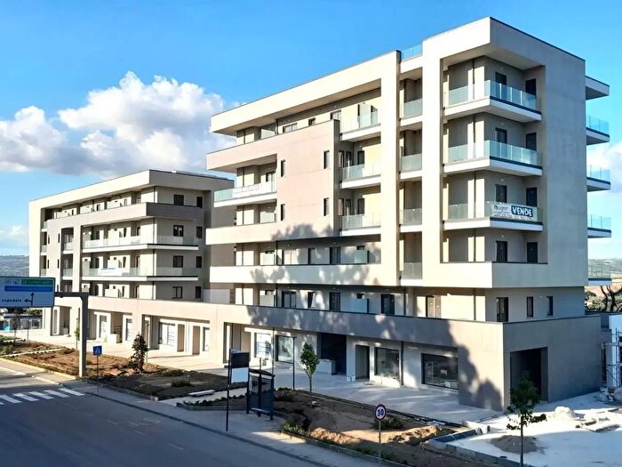 Appartamento bilocale in vendita in Viale Aldo Moro Snc, Benevento