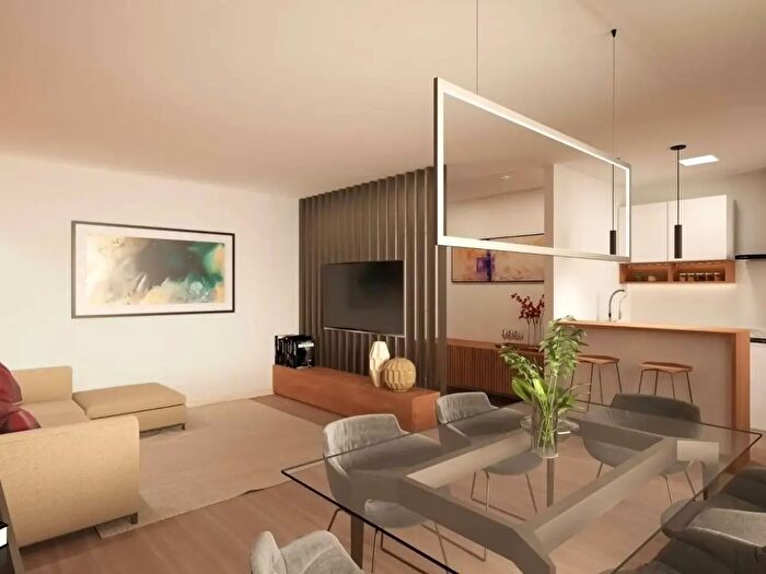 Appartamento con 6 locali in vendita in Via Serena, Bologna