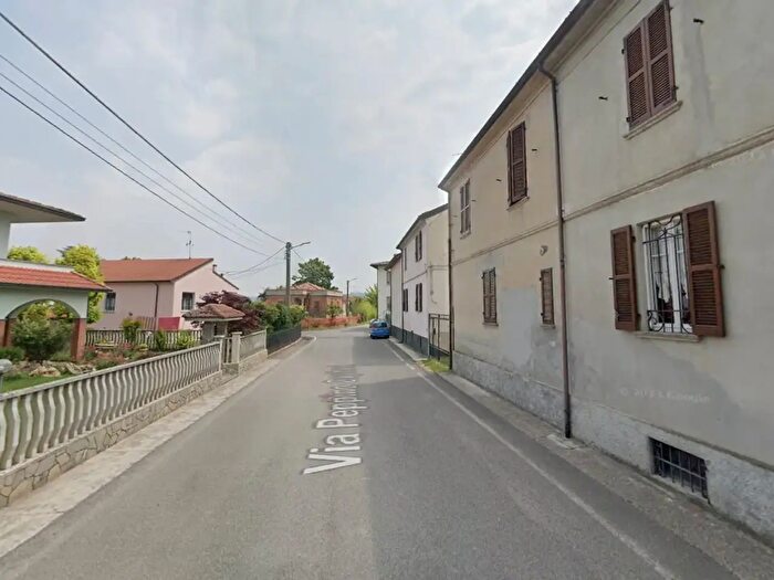 Appartamento bilocale in affitto in Via Roma, Redavalle