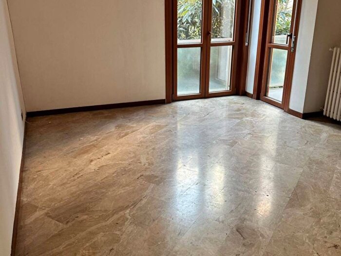 Appartamento trilocale in affitto in Via Luigi Zucca, San Giovanni, Rho