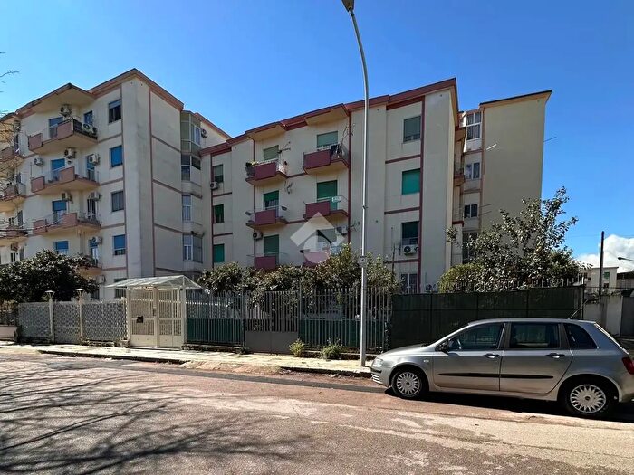 Appartamento quadrilocale in vendita in Via Cingallegra, Palermo