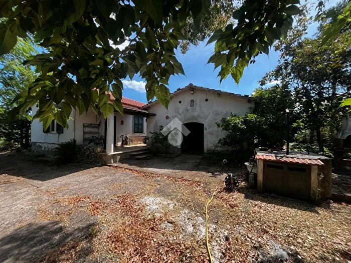 Casa bilocale in vendita in Velletri