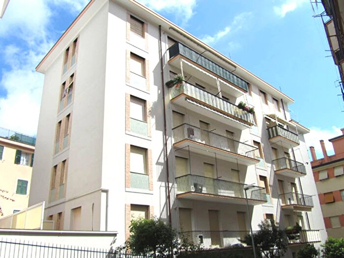 Appartamento bilocale in affitto in Via Torino, Arenzano