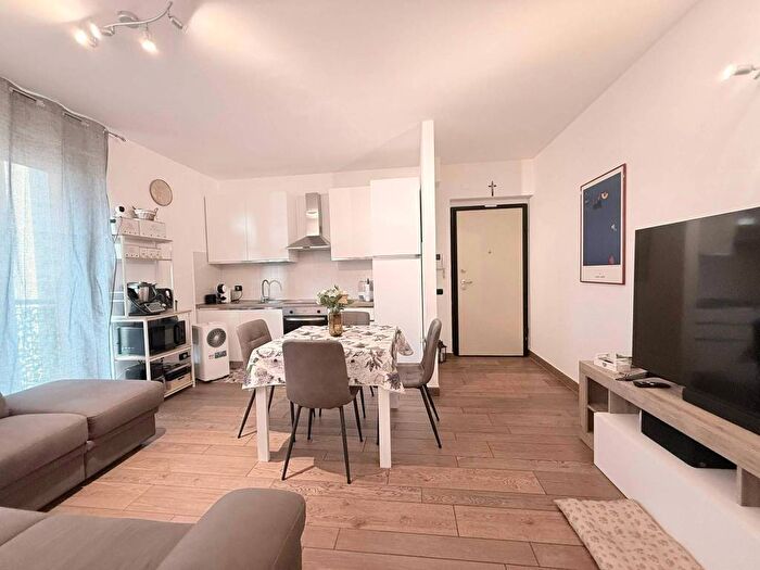 Appartamento bilocale in affitto in Via Vittorio Vergani, Centro, Cantù