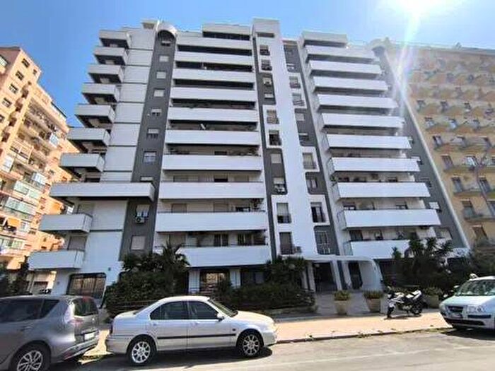 Appartamento bilocale in affitto in Via Ferdinando Ferri, Montepellegrino, Palermo