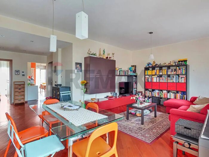 Appartamento trilocale in affitto in Livigno, Milano