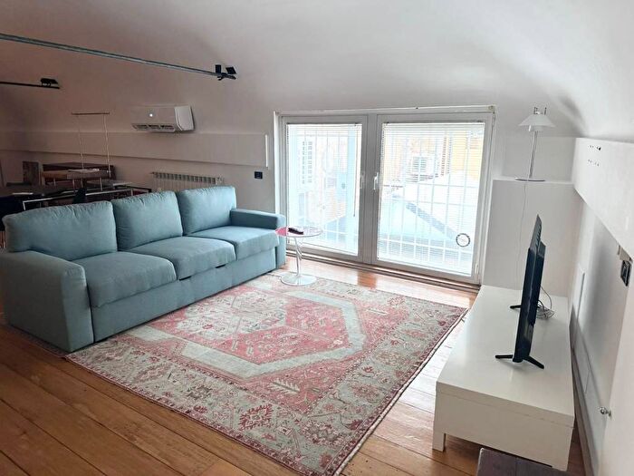 Appartamento bilocale in affitto in Vicolo Broglio, Centro Storico, Bologna