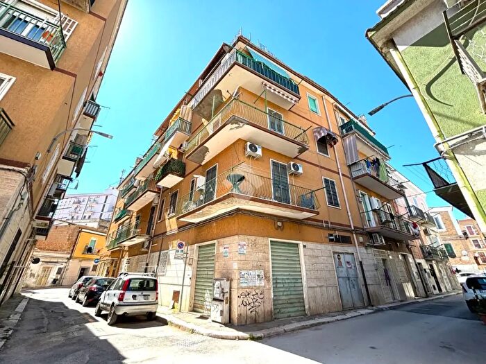 Appartamento trilocale in vendita in Via Ortovecchio, Foggia