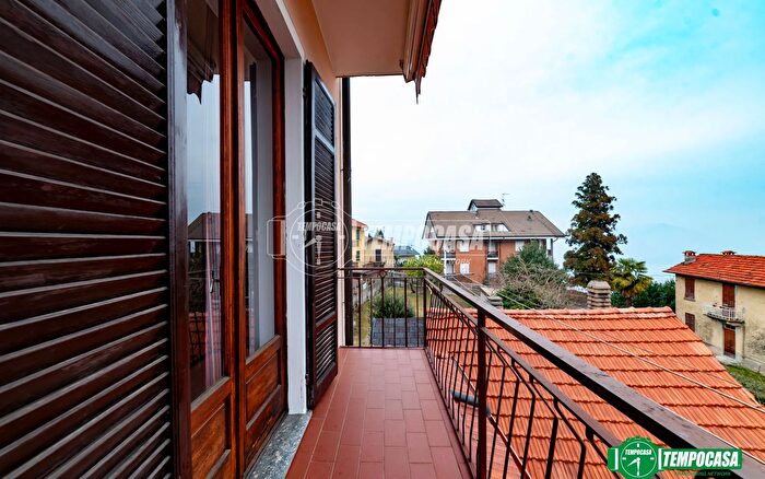 Appartamento bilocale in vendita in Via per Levo, Stresa