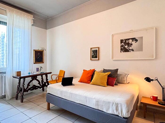 Appartamento trilocale in affitto in Via Melchiorre Gioia, Melchiorre Gioia, Milano