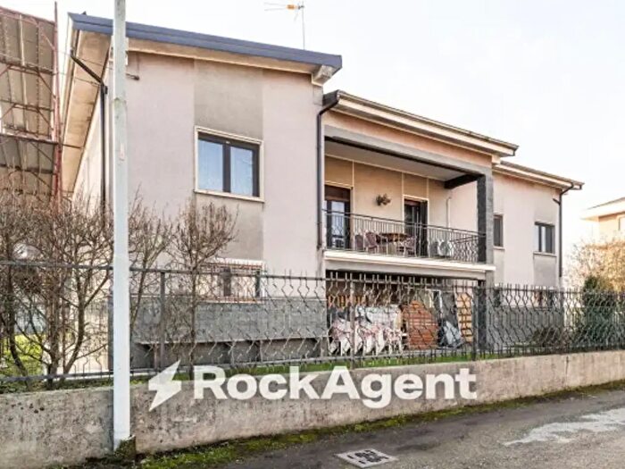 Casa con 5 locali in vendita in Via Raitè, Sartirana Lomellina