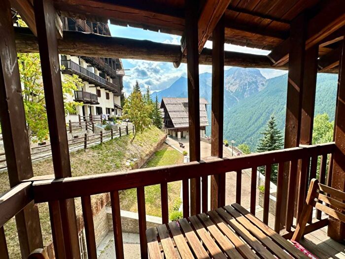 Appartamento trilocale in affitto in Frazione Grange Sises, Grange Sises, Sauze di Cesana