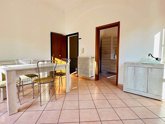 Appartamento trilocale in affitto in Via Giovani Battista Zappi, Viale Dante Osservanza, Imola