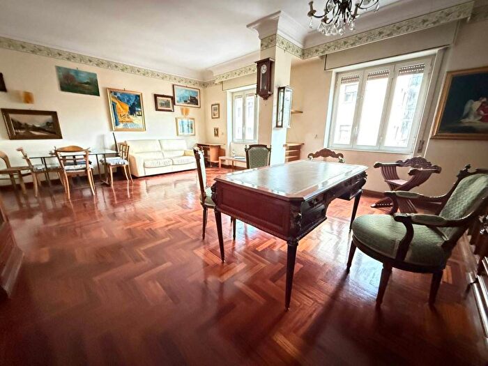 Appartamento trilocale in affitto in Via Roma, Ferrarecce Università, Caserta