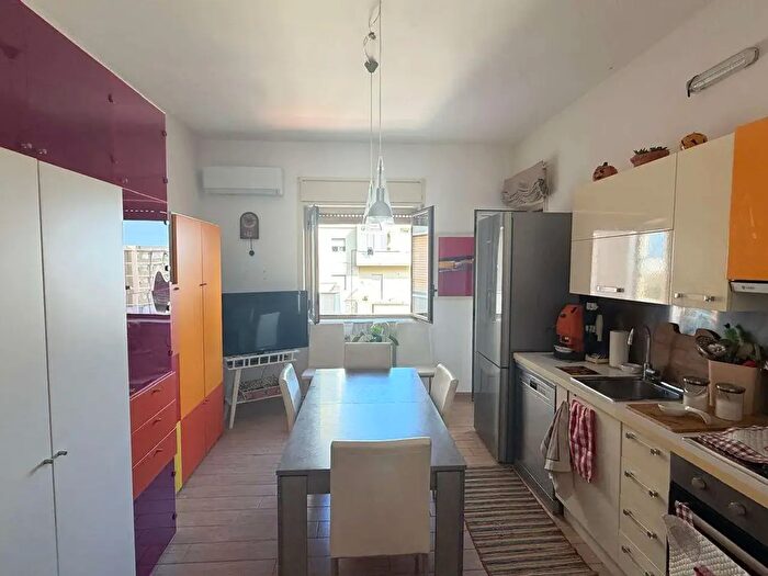 Appartamento quadrilocale in vendita in Via Filippo Juvara, Siracusa