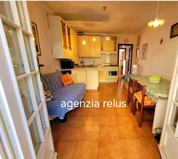 Appartamento bilocale in vendita in Via Papa Giovanni XXIII, Ceriale