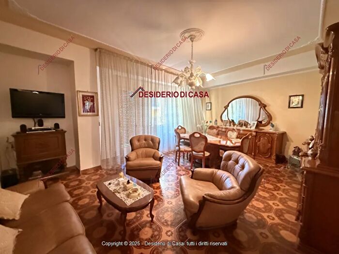 Appartamento quadrilocale in vendita in Via Giacomo Matteotti Carini Pa Italia, Carini