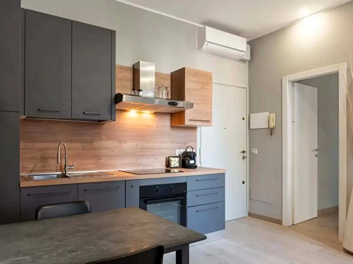 Appartamento monolocale in affitto in Viale Bligny, Milano