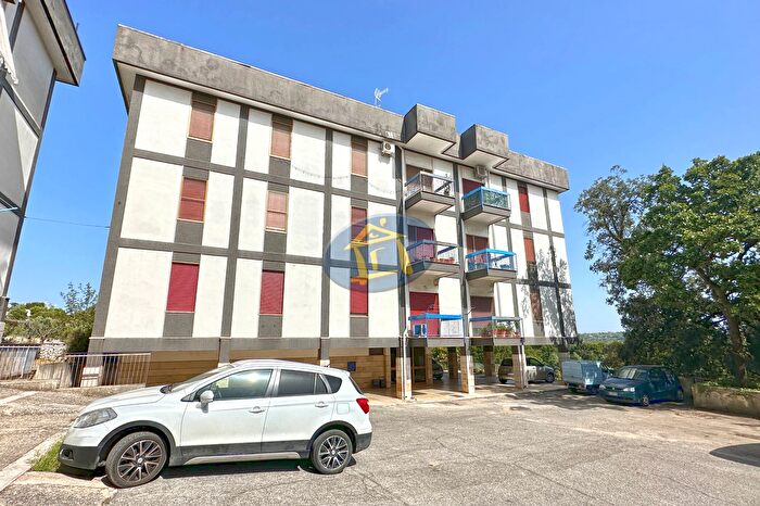 Appartamento quadrilocale in vendita in Strada Comunale San Nicola, Putignano